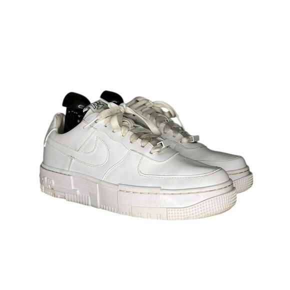 Womens Nike Air Force 1 Pixel 'Triple White' Sneakers Size 9 - Picture 3 of 6